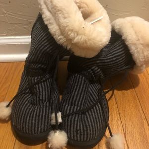Ugg boots with Pom poms